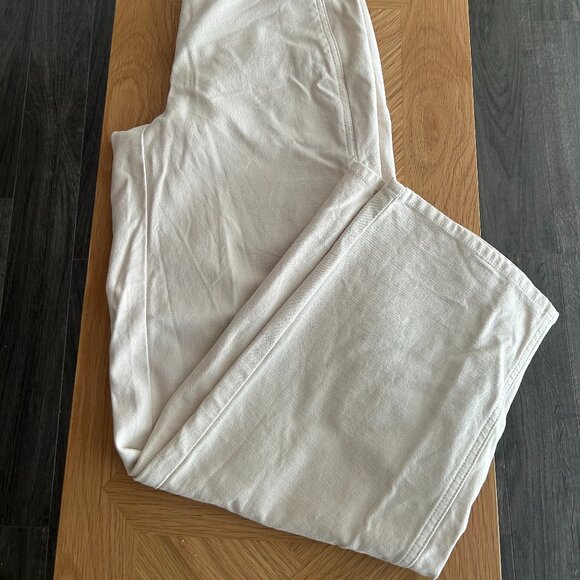 Aritzia Ascendant Pant **Excellent Condition** - Picture 3 of 3